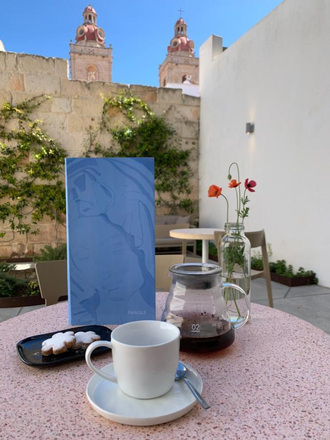 Fragile Hotel Ciutadella  Ngoại thất bức ảnh
